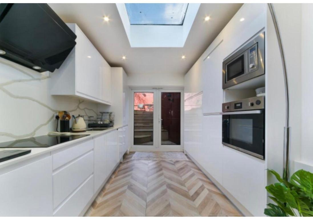 4 Bedrooms Villa, Hugh Street Central Londres Exterior foto